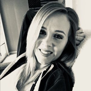 Meet your Posher, Mackenzie